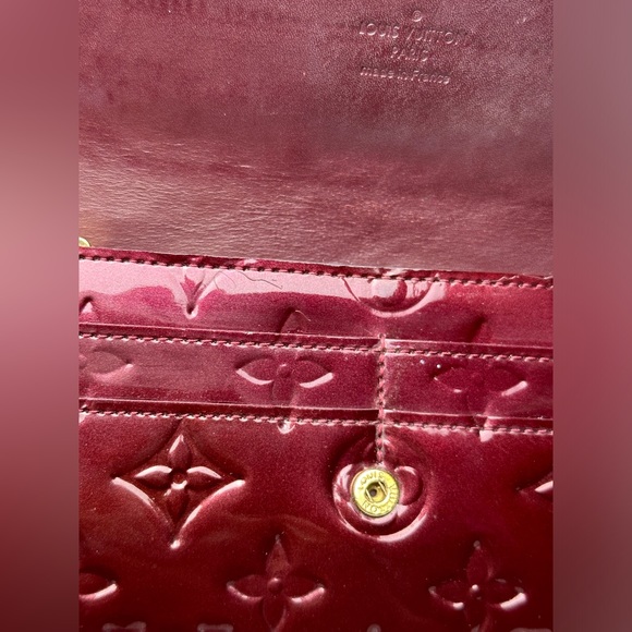LOUIS VUITTON WALLET - MAROON CARD & CASH WALLET - Picture 10 of 12